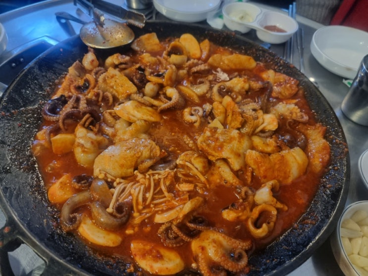  쭈꾸미맛집 천호 쭈꾸쭈꾸쭈꾸미 먹어봤어요