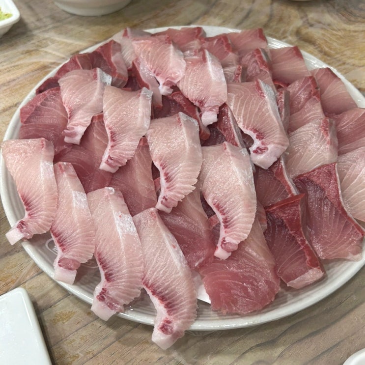  울산 남구 회 맛집 사량도본점 - 대방어 맛집, 예약없이 당일 먹은 방법, 울산탕후루맛집