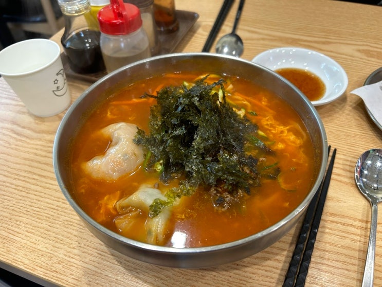  다양한 만두메뉴, 만두귀신이 좋아하는 북촌손만두