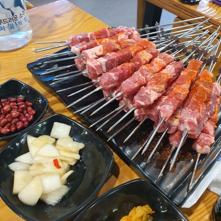  중랑구 신내동 맛집 만주리 양꼬치 꿔바로우 지삼선 메뉴