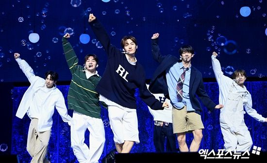 '세븐틴 동생' 자부심이자 부담…'데뷔' <b>투어스</b> "성장 동력" [종합]