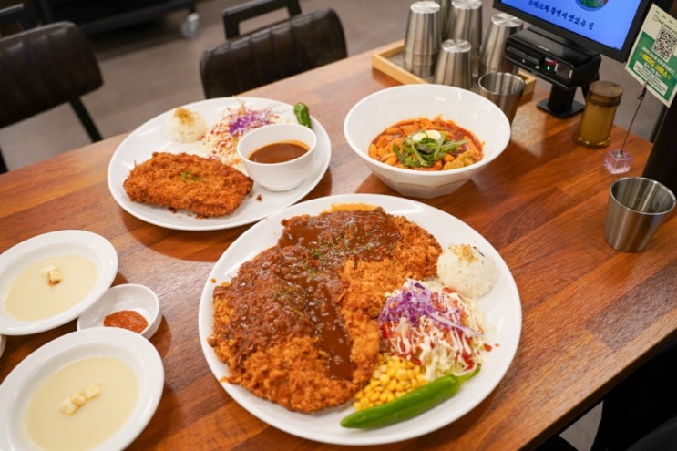  일곡지구 맛집 무등왕돈까스 돈까스상추쌈 먹어봤니