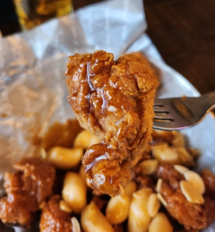  다른 집과는 육질이 다른다른! 사당역 치킨 맛집 '다글다글' 리뷰