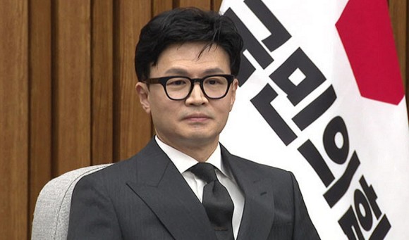 <b>한동훈</b> 대통령실 <b>사퇴</b> 요구... <b>김경율</b> 발언 ※<b>한동훈</b>·윤석열... 