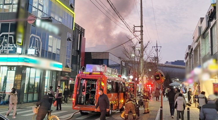 충남 <b>서천</b>군 <b>서천특화시장</b>에 불…<b>점포</b> 227개 전소
