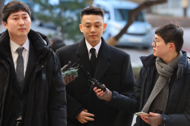 배우 <b>유아인</b>, 우울증 등 오래 앓아, 의존·투약 모두 <b>인정</b>, 깊이... 