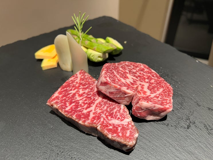  압구정 맛집 우살롱 룸식당에서 프라이빗하게 콜키지프리까지 즐기기