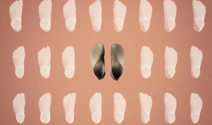 원클릭으로 맞춤형 지속가능한 3D프린팅 신발을 만들다