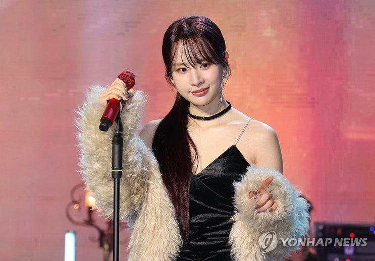 "솔직함에 갈증 있었네" 우주소녀 설아, 8년만 솔로 데뷔...예상 뒤엎은 밴드 무대 "솔직함에 갈증 있었네" 우주소녀 설아, 8년만 솔로 데뷔...예상 뒤엎은 밴드 무대