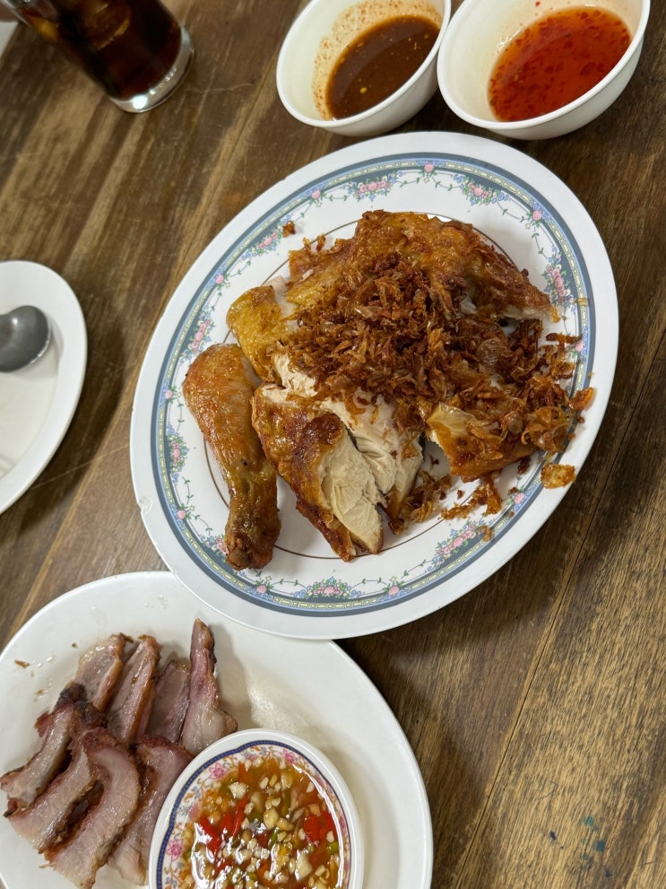 [태국-방콕] 룸피니공원 맛집 폴로 프라이드 치킨 후기