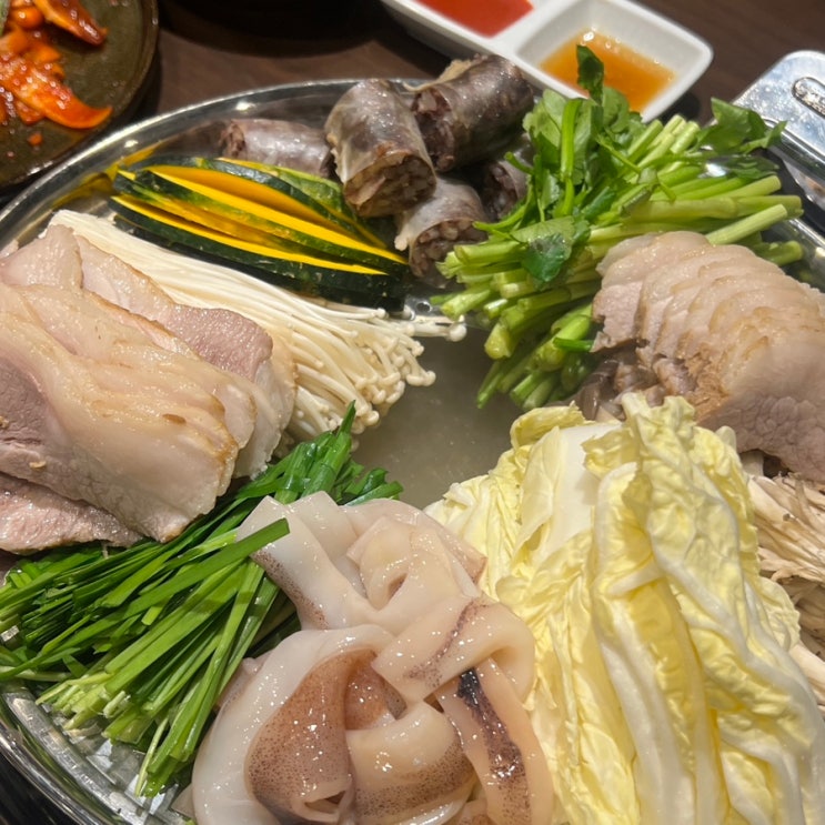  뜨끈한 국물이 맛있는 삼성역 전골 맛집