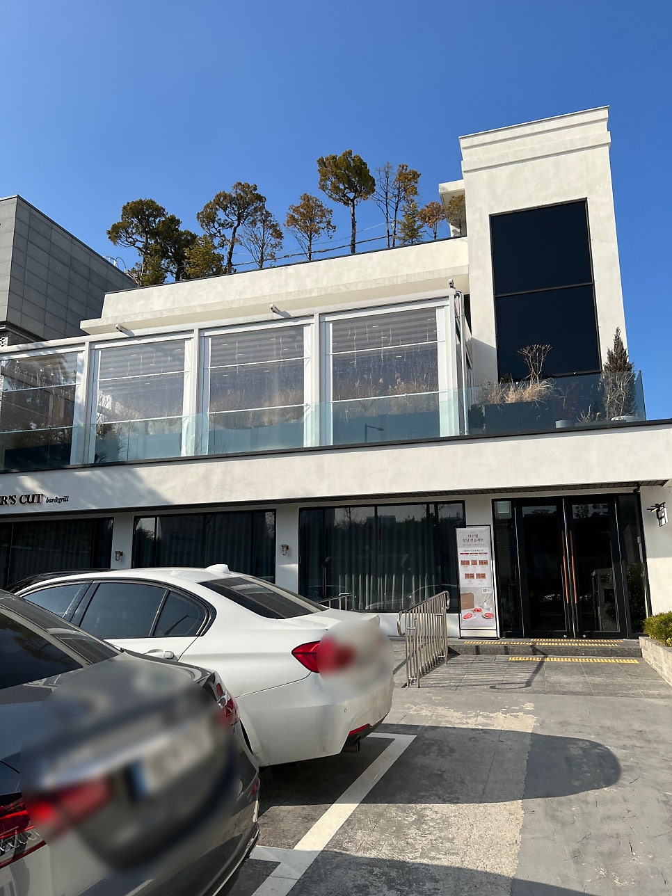 Falling in Love with the Perfect Grill Service at Imgeum Dwaeji, Jamsil 2