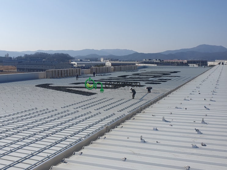 태양광발전사업 대동모빌리티 기업 3MW (3000kW) 모듈,안전난간,와이어로프,C형강 셋팅작업