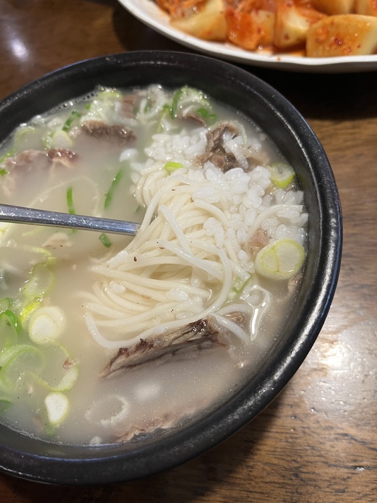  한파에 생각나는 뜨끈한 국물, 설렁탕 맛집 이남장 명동점