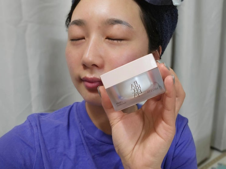  태반화장품 보니앤제이 플라레세타 크림 영양크림으로 벌써 두통째 사용 중