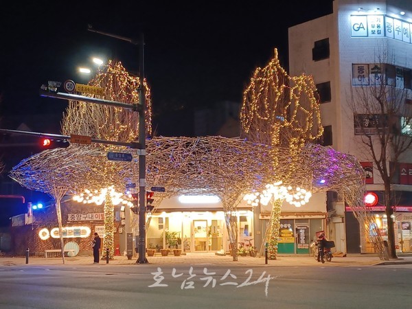  광주폴리 화려한 경관조명 명소로 탈바꿈, 야경명소로 인기
