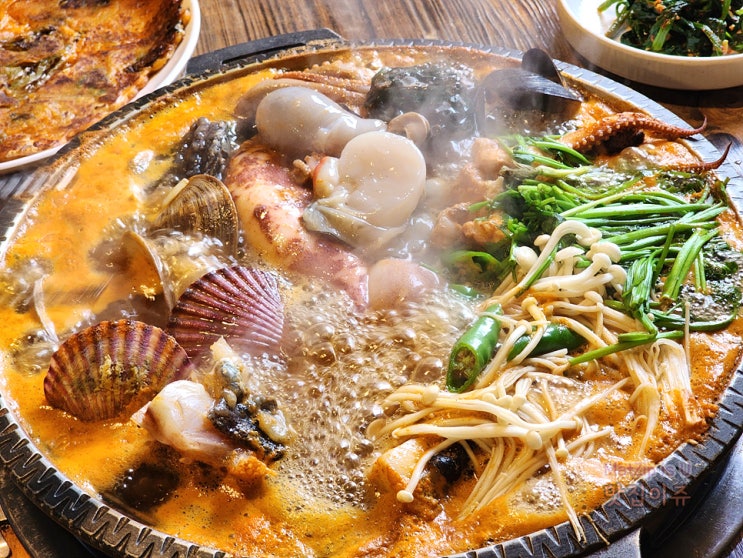  유성 장대동 해물탕 맛집 어부네