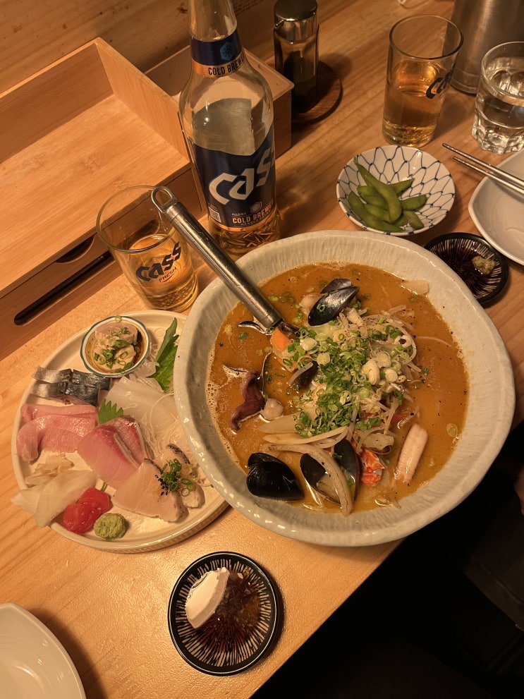  영등포 이자카야 입안에서 쫀득하게 사라지는 영등포구청역 맛집 더핸드