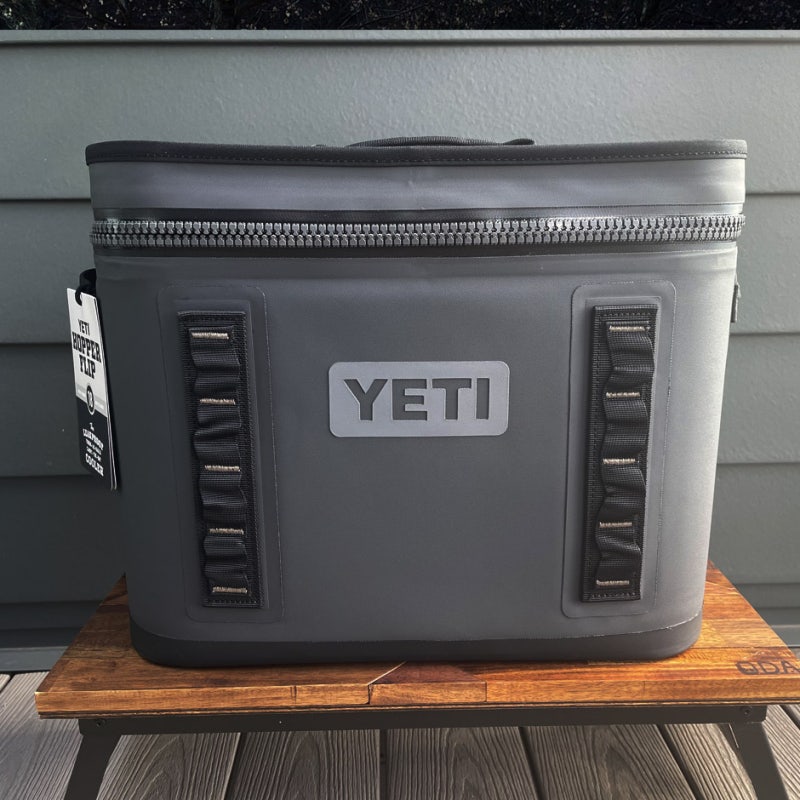 예티 호퍼 플립 18 리뷰, 소프트 쿨러의 매력은 무엇일까? YETI HOPPER 18