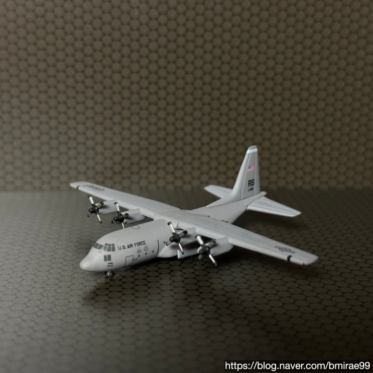  [1/500 수송기] 미 공군 C-130 허큘리스 전술 수송기