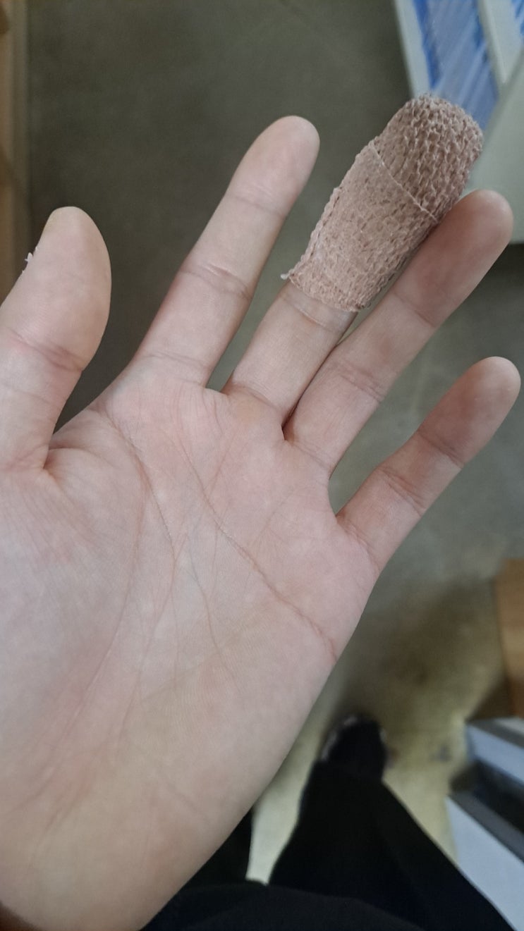  24년 1월 23일 화요일 부상으로 러닝 휴식.