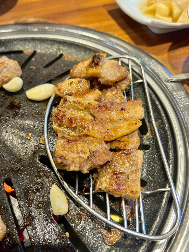  [울산 중구 병영 맛집] 남외동 고기집 항아리에 담겨나오는 ‘신포석정숯불갈비’