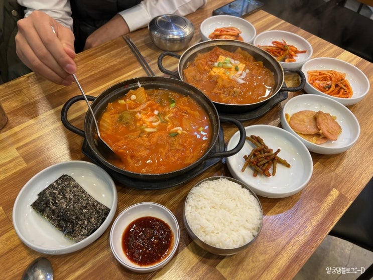 화정 김치찌개찌개 가성비 좋고 시원한 묵은지 김치찌개