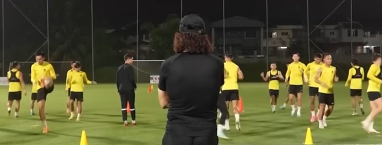 김판곤이 말레이시아 <b>축구</b>의 <b>히딩크</b>라고 불리는 이유