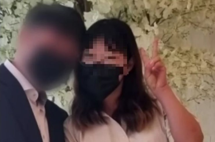 <실시간핫이슈> 결혼 약속한 여친, 190회 찔러 살해했는데 겨우 '17년형'?...유족 '분노' <실시간핫이슈> 결혼 약속한 여친, 190회 찔러 살해했는데 겨우 '17년형'?...유족 '분노'
