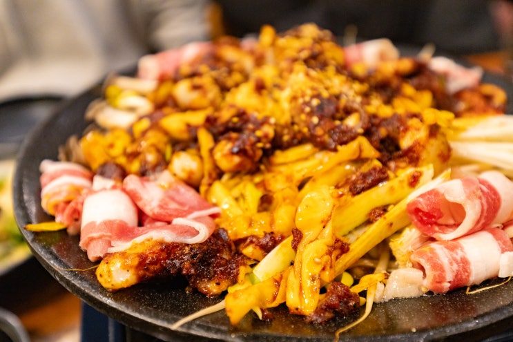 구미 금오산 맛집 치즈퐁듀가 맛있는 감성쭈꾸미 본점