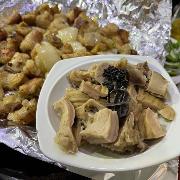  [장호왕곱창] 내돈내산 여의도 김치찌개 여의도 에서 낮술 가장 많이 하는 가게 1위이지 않을까 묵은지 김치찌개와 짤라에 낮술 각