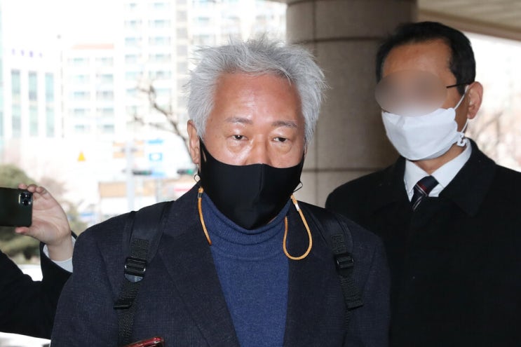 ‘<b>위안부</b> 매춘 발언’ <b>류석춘</b> 전 교수 무죄…정의연... 
