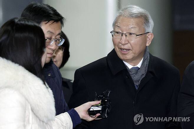 양승태 전 대법원장, '<b>사법 농단</b>' 47개 혐의 모두 <b>무죄</b>.