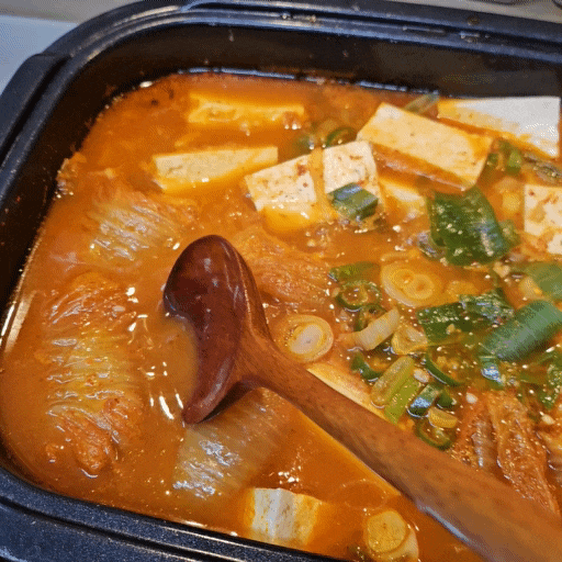  돼지등갈비 요리 칼칼한 매운 묵은지 등갈비 김치찜 레시피