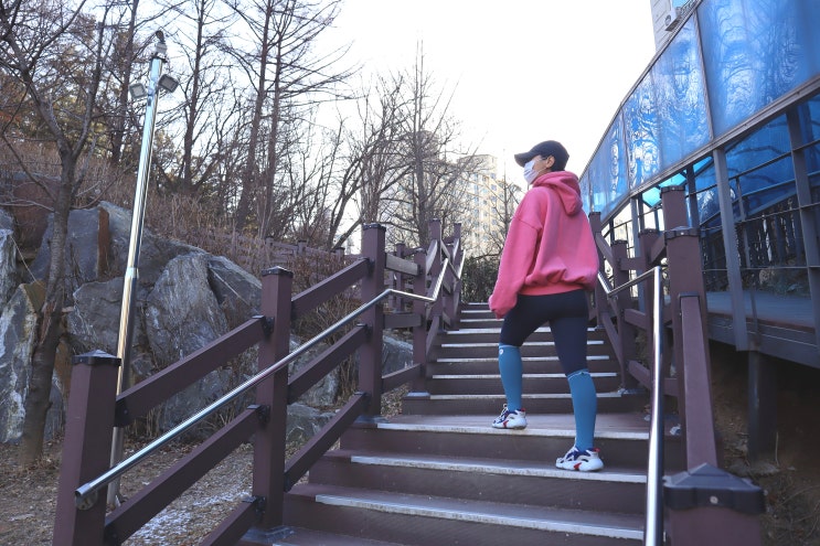  메이아라 등산양말 아리아 등산니삭스 여자 두꺼운 장목양말