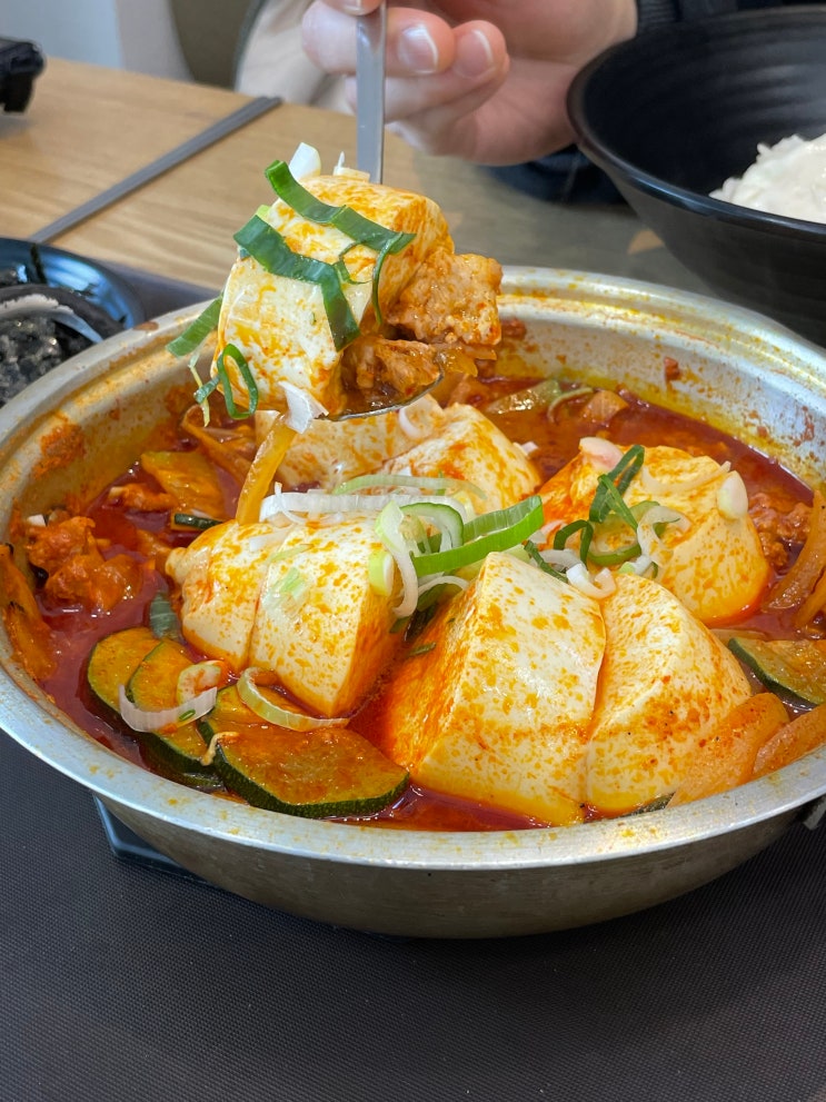  [원광대맛집] 익산 대학로 김치찌개 맛집 점심식사로 추천, 밥장인 돼지찌개 익산원광대점