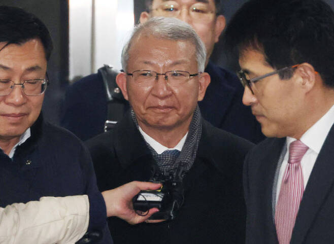 尹·韓이 수사한 '<b>사법농단</b> 의혹'…'무죄' <b>양승태</b> "당연한 귀결... 