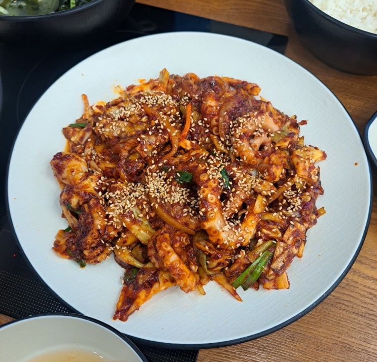 대림동 신풍낙지, 낙지덮밥과 낙지해물파전 내 돈 내산 후기 대림동 신풍낙지, 낙지덮밥과 낙지해물파전 내 돈 내산 후기