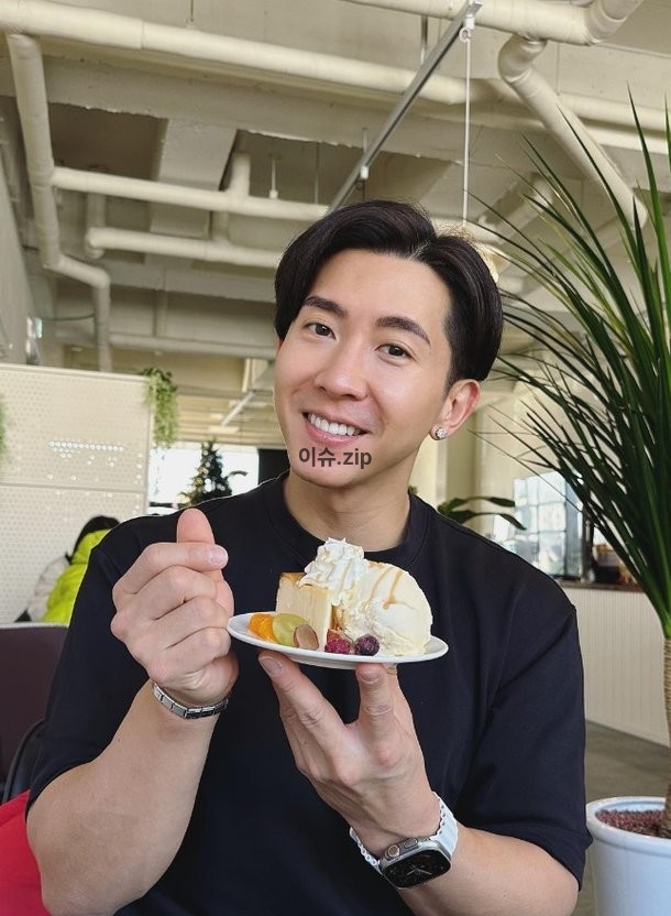 <b>브라이언</b> 전여친 배우 연예인 누구 지금은 결혼 마주치면 째려봐