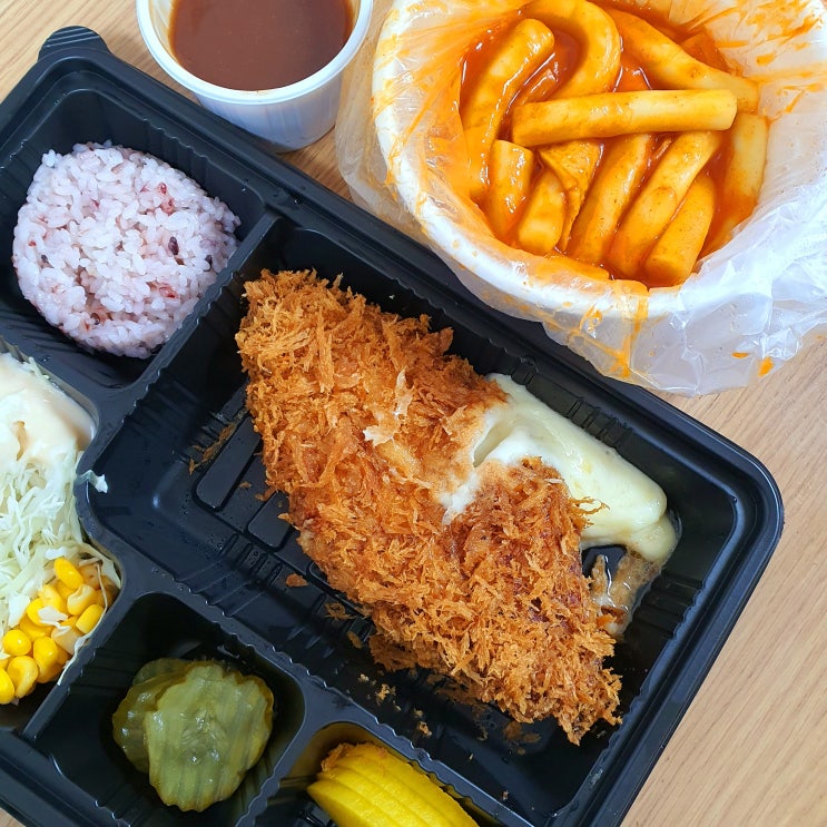  우만동 수제돈까스전문점
