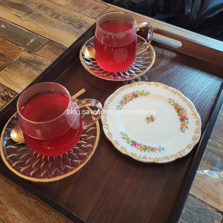 코르누커피 코르누코피아 양재 강남 뱅뱅사거리 아늑한 커피집 코르누커피 코르누코피아 양재 강남 뱅뱅사거리 아늑한 커피집