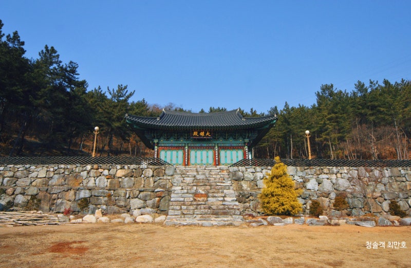섬세하고 화려한 광배의 보물 보천사 석조여래좌상/낙동강 구미여행 ...
