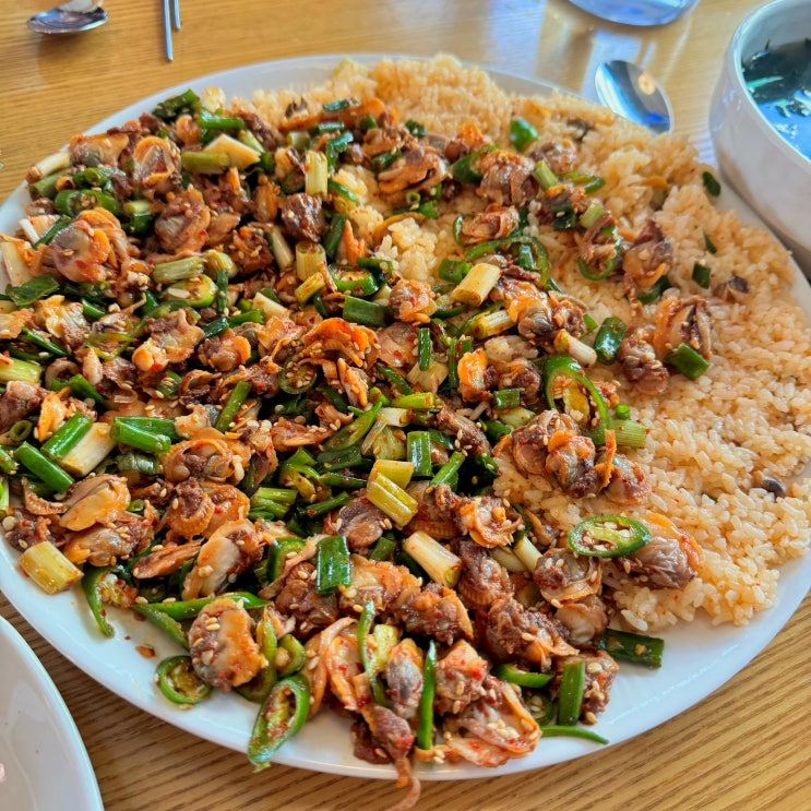  서울 수유역 맛집 강릉엄지네꼬막집