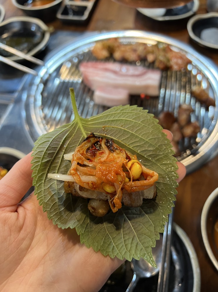  인천 용현동 인하헤리움 목살 삼겹살 삼쏘 맛집 - 고기회관