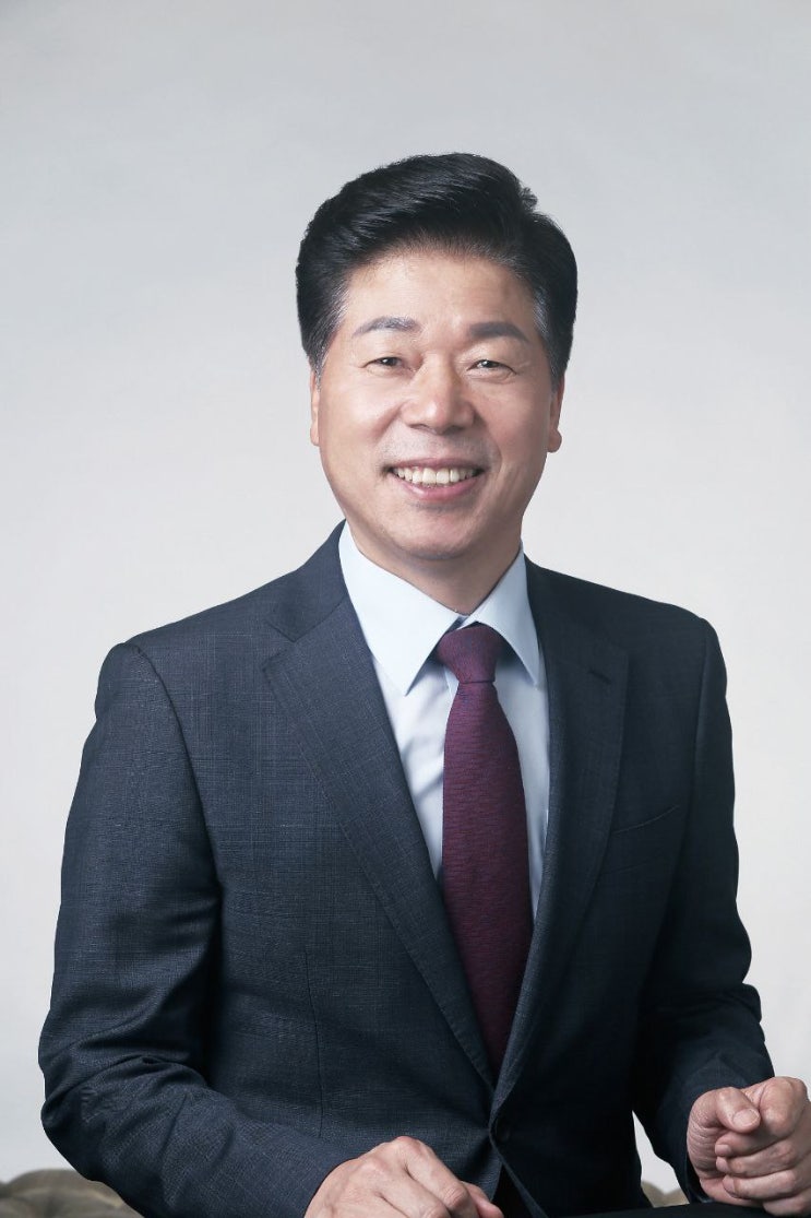 최형재 <b>예비후보</b> <b>민주당</b> 전주시을 <b>예비후보</b>에 ‘원팀’ 제안