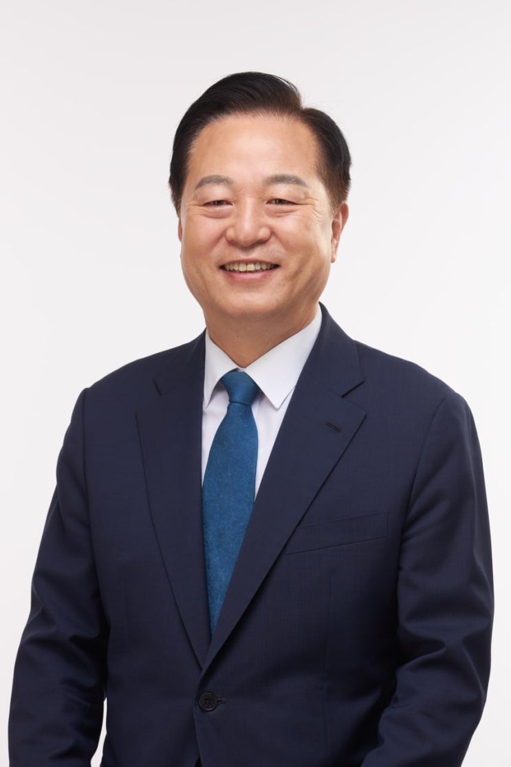 [창업일보]<b>김두관</b> 양산을 출마<b>선언</b>“웅상신도시 건설하겠다”