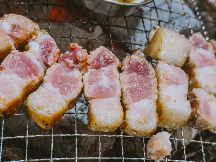  명륜진사갈비 리뉴얼 뉴버전 부산사직점 후기 (ft: 갈비버거 꿀팁)