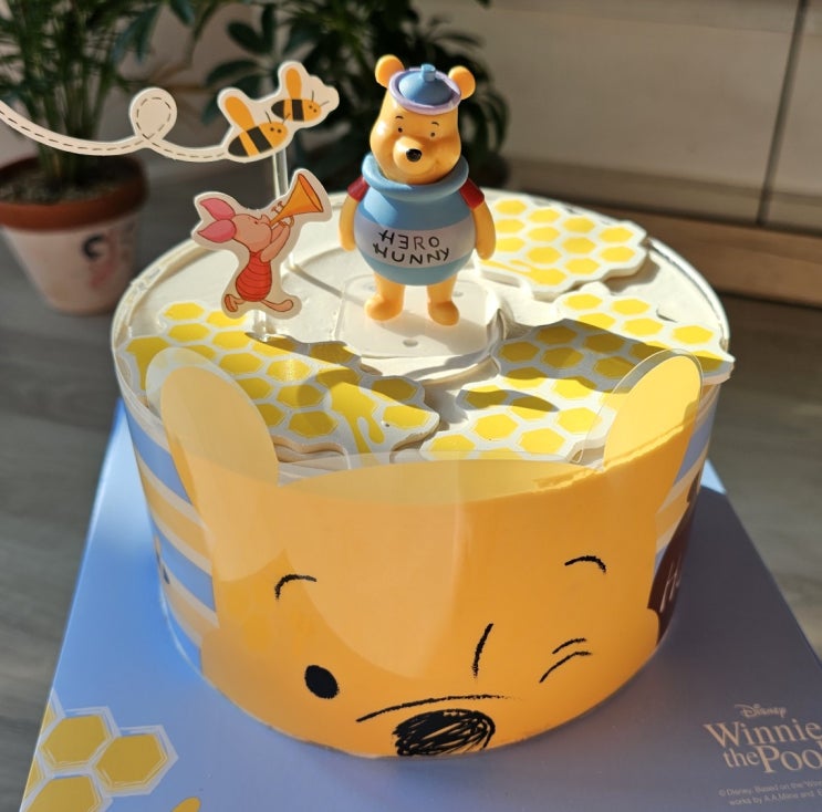  뚜레쥬르 케이크 곰돌이 푸_메이플 허니&초코 생크림 생일 케이크 추천및 할인정보