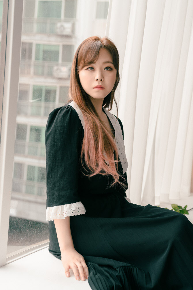  여자 솔로 가수 이예준 발라드 신곡 널 미워하기로 했어 발매