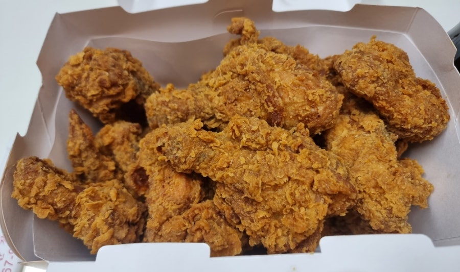 BHC치킨 성서메가타운점 사진 4